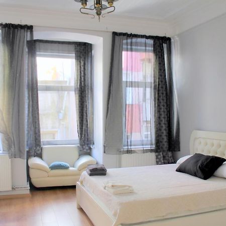 For Those Who Want To Be Close To Beyoglu Istiklal Street Leilighet Istanbul Eksteriør bilde
