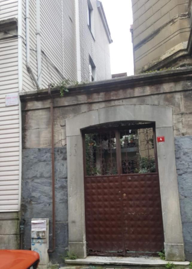 For Those Who Want To Be Close To Beyoglu Istiklal Street Leilighet Istanbul Eksteriør bilde